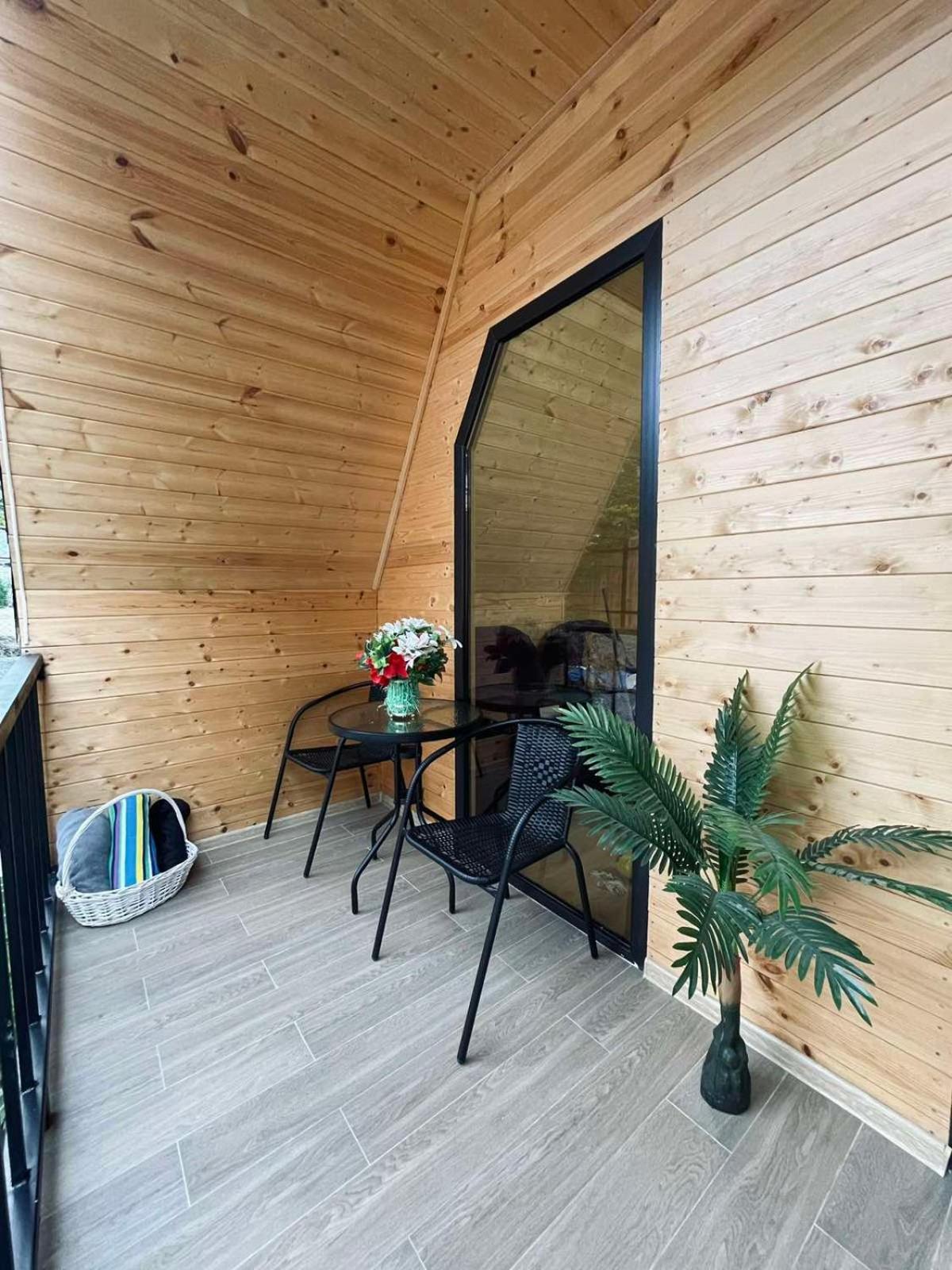 Mountain - Ananuri Apartment *